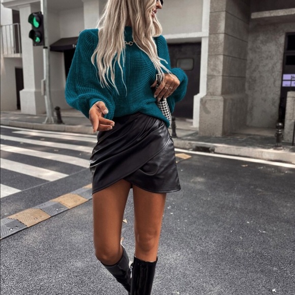 Cozy Batwing Sleeve Knit Sweater Top Teal Blue - Picture 2 of 7